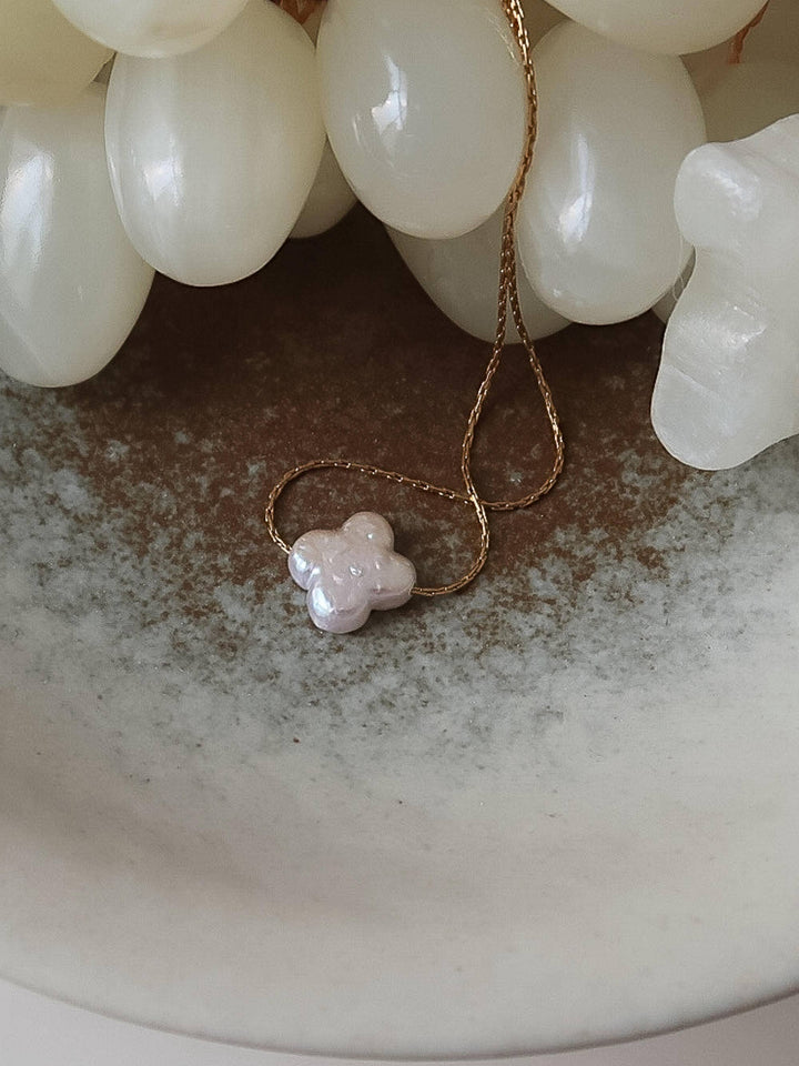Freshwater Pearl Clover, Heart Necklace