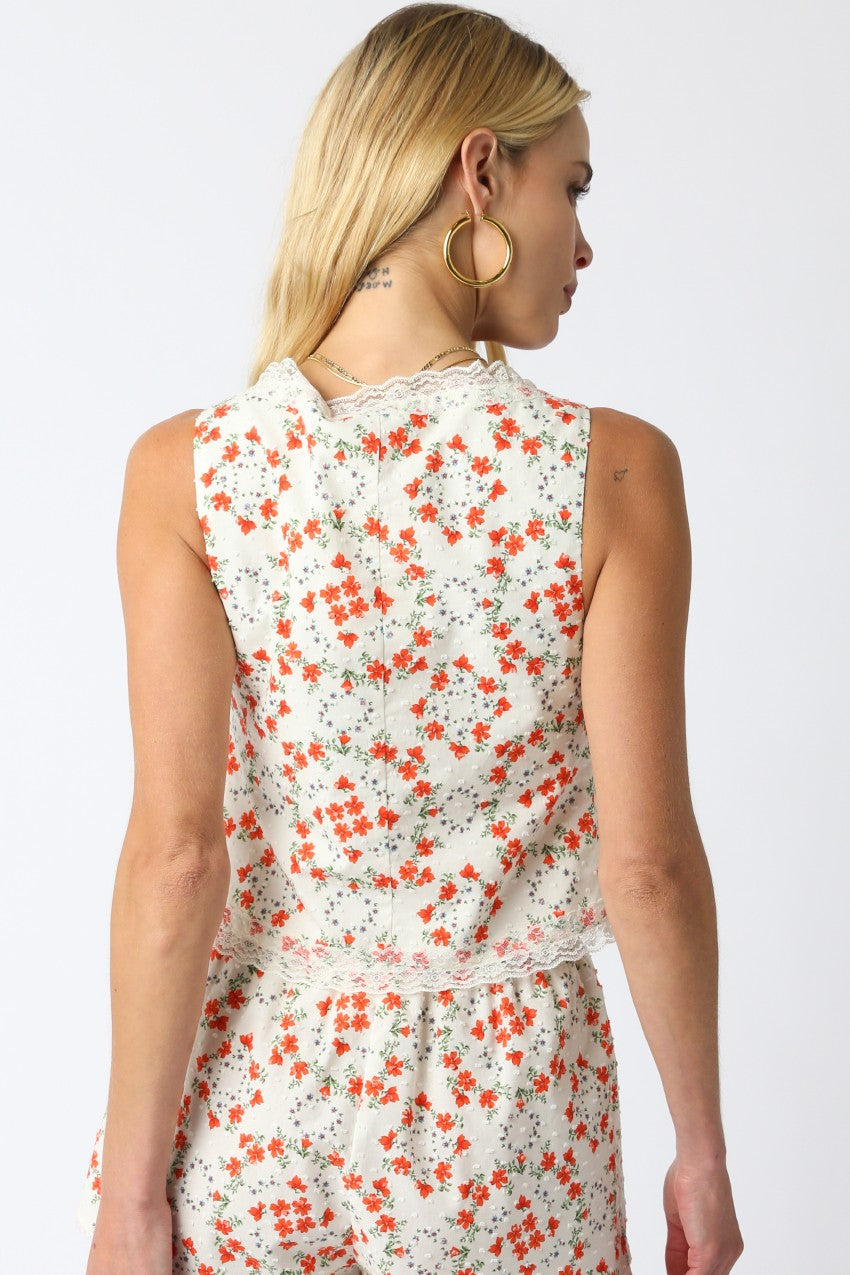 Lealie Floral Lace Top
