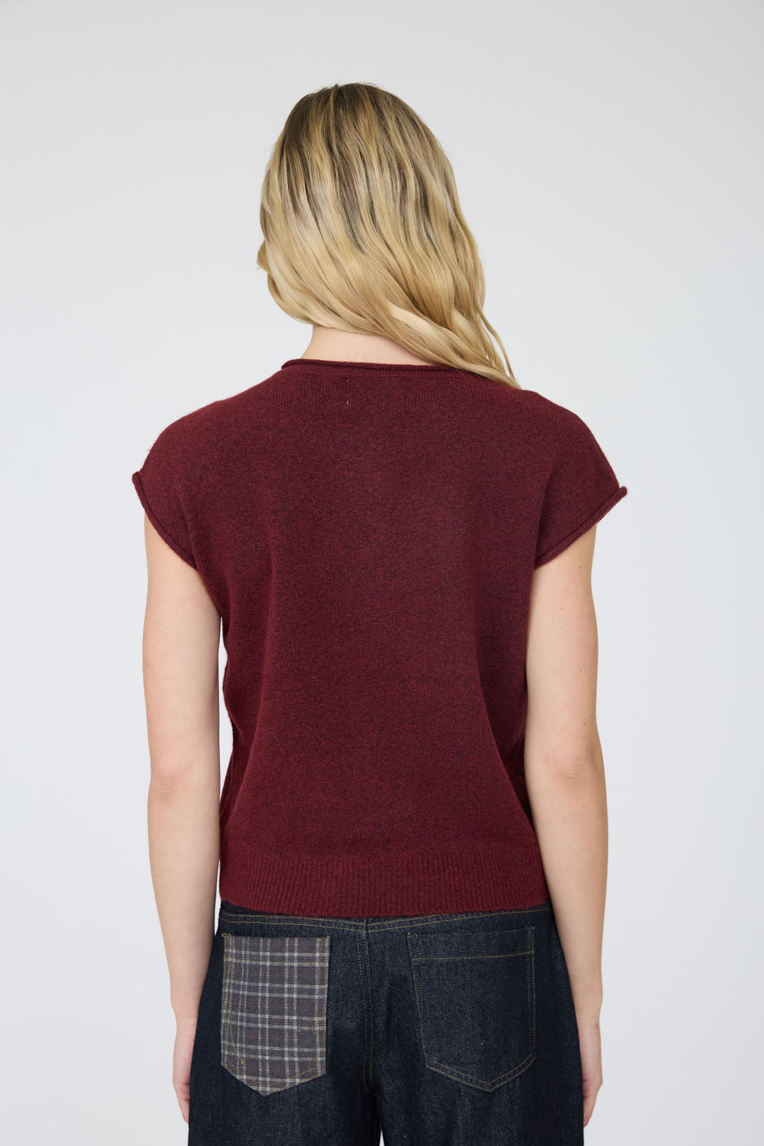 Leni Sleeveless Cardigan