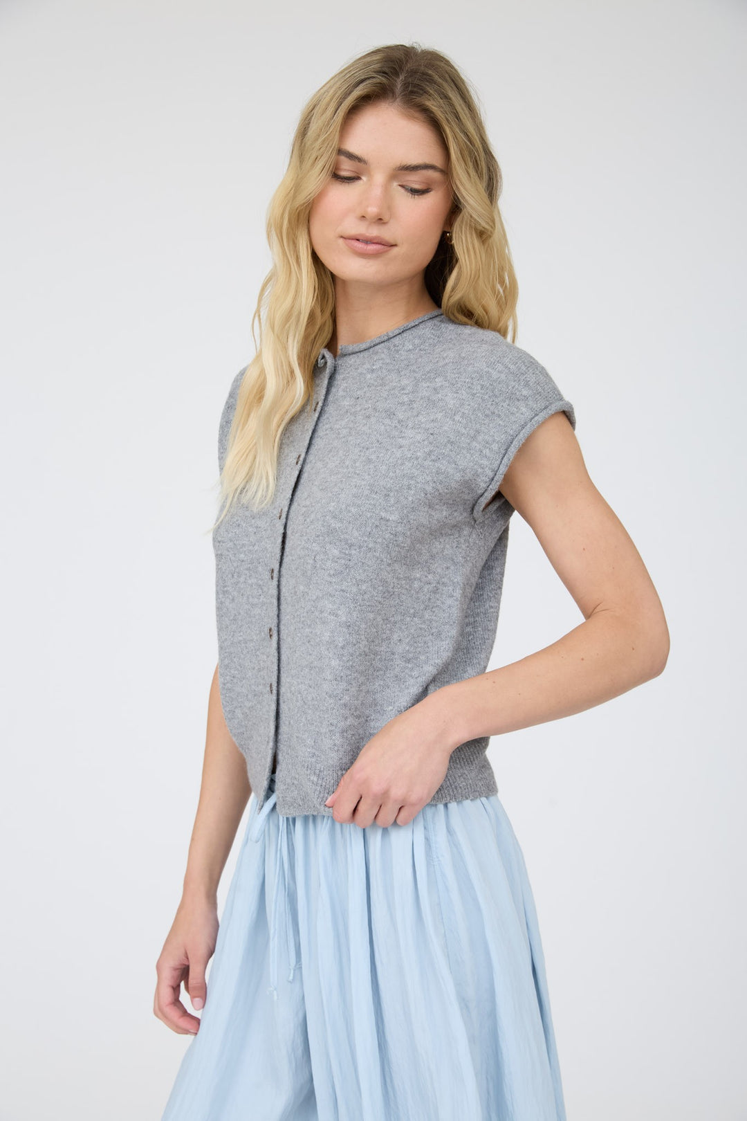 Leni Sleeveless Cardigan