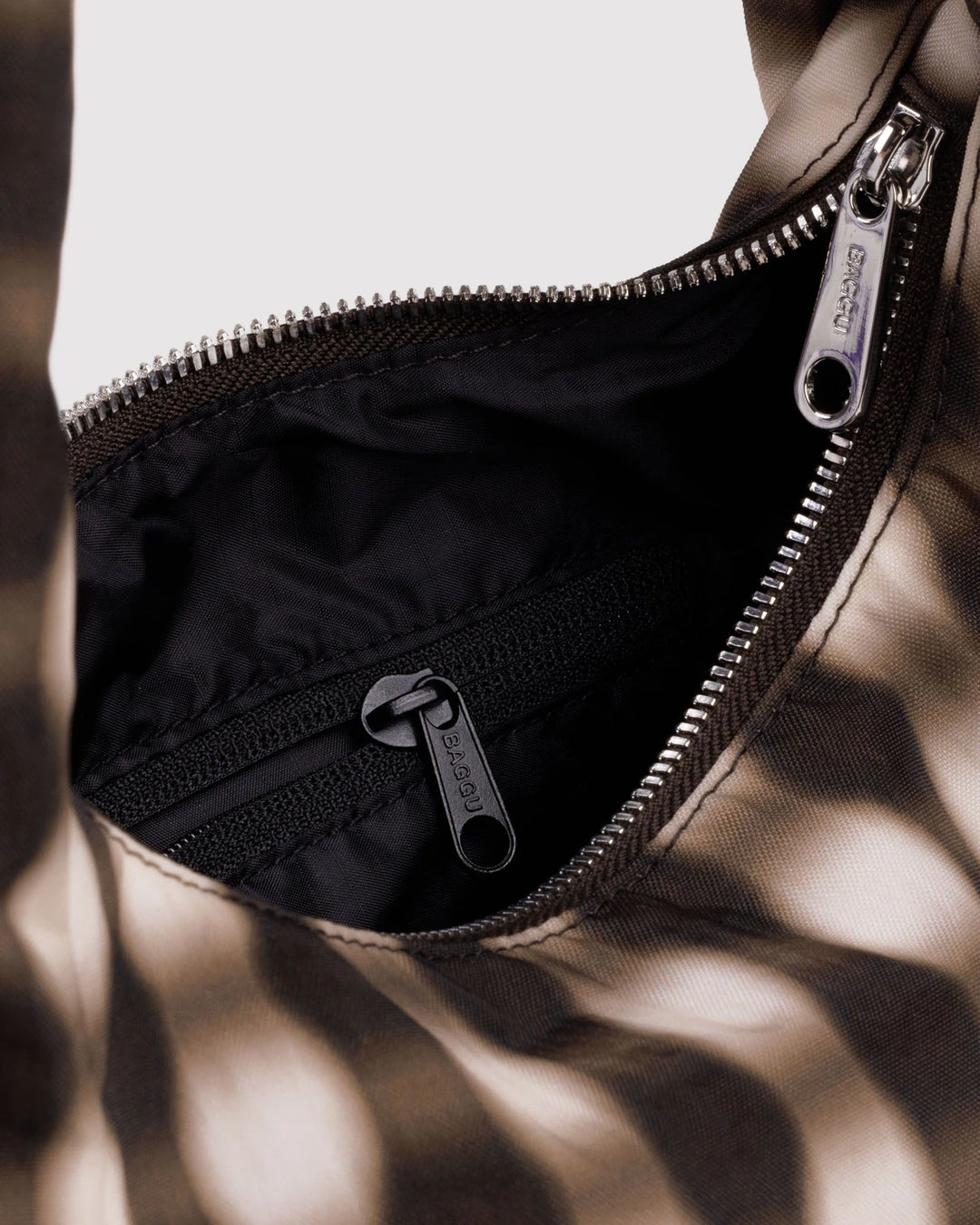Baggu Small Nylon Meringue Bag - Blurred Gingham Brown