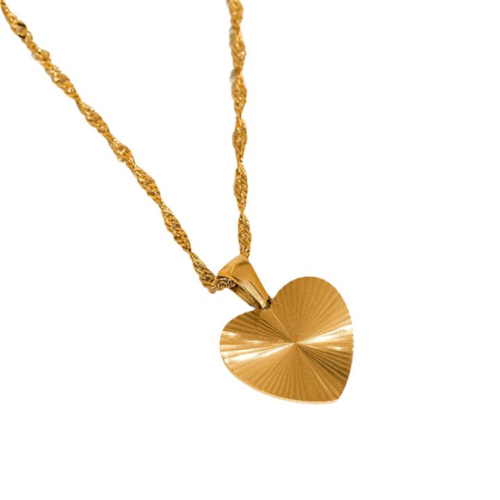 Nella Classic Heart Necklace