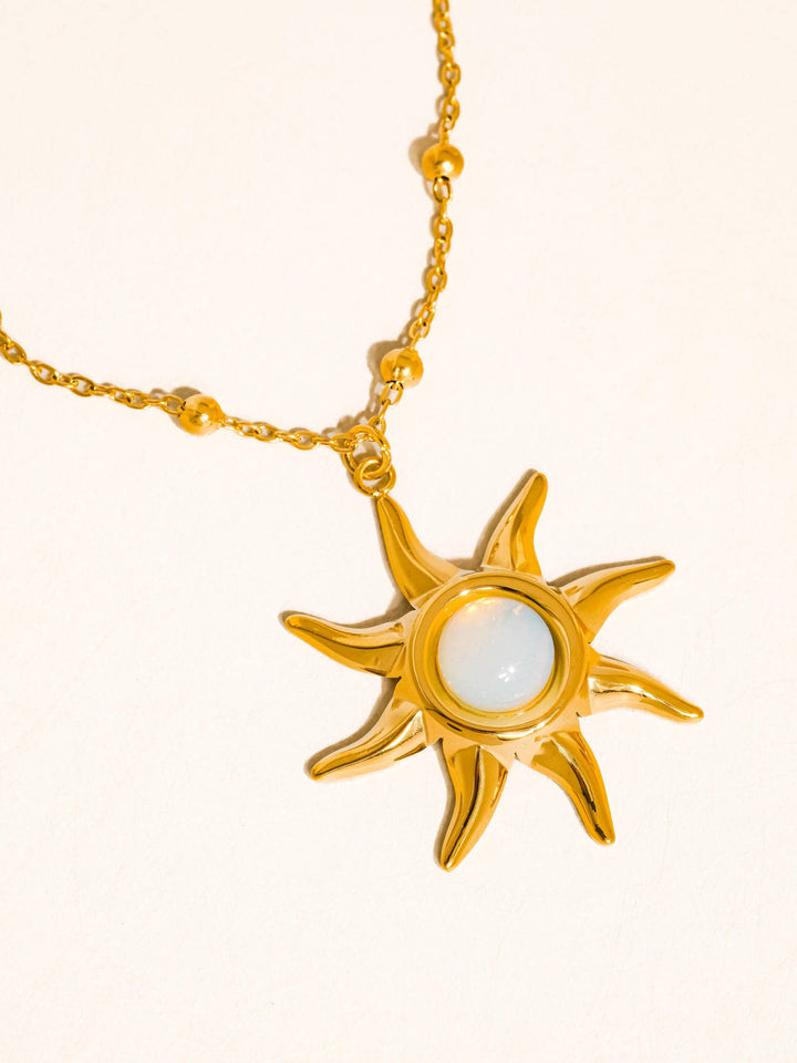 Astoria Sun Pendant Chain Necklace