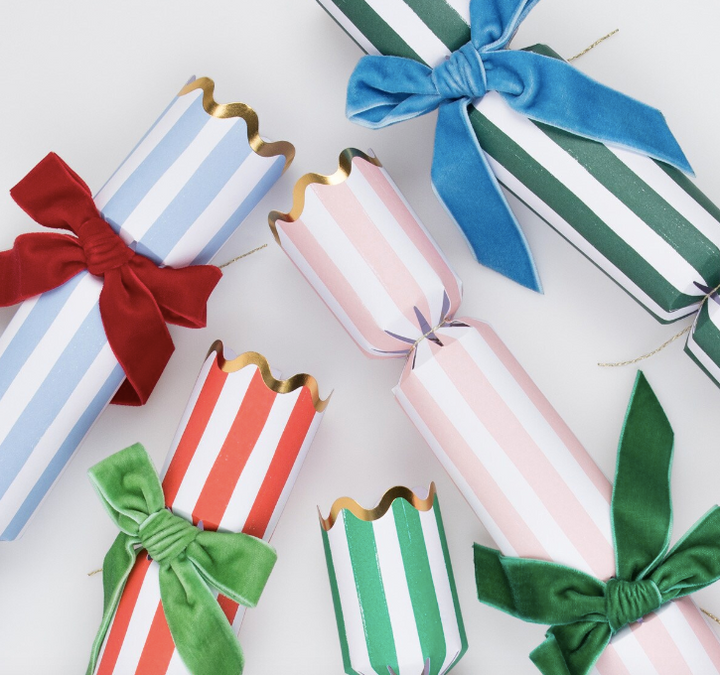 Striped Velvet Bow Crackers