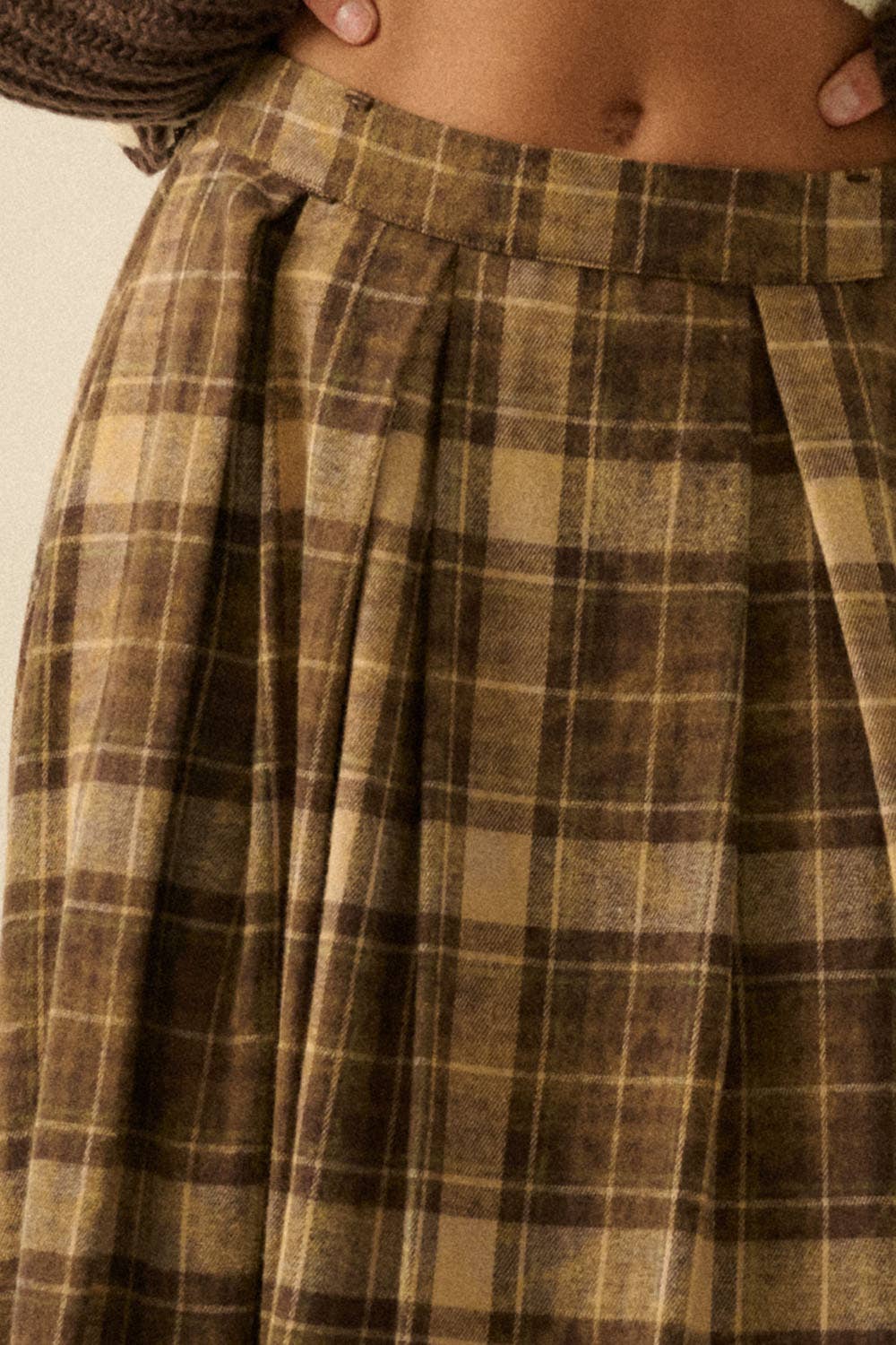 Penny Plaid Flannel Pleated Maxi Skirt