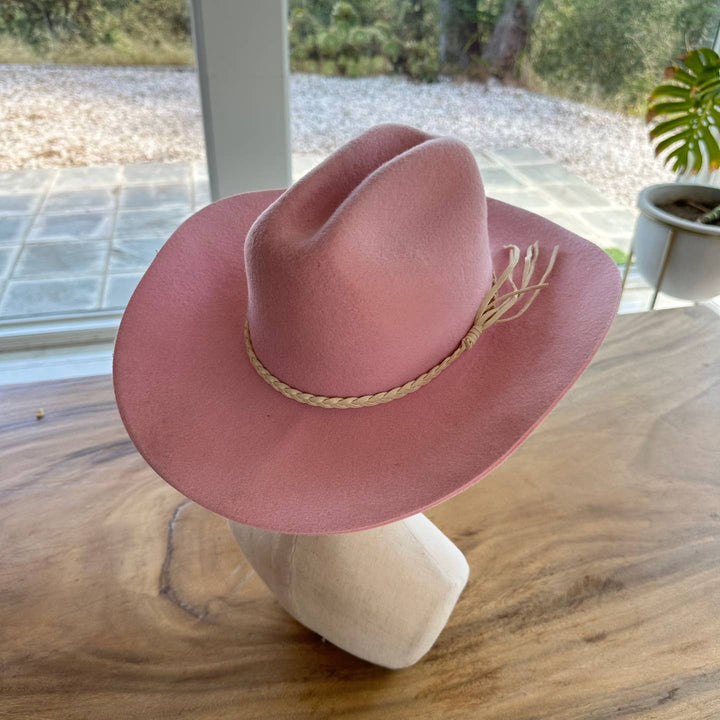 Cattleman Cowboy Hat With Braid Suede Belt