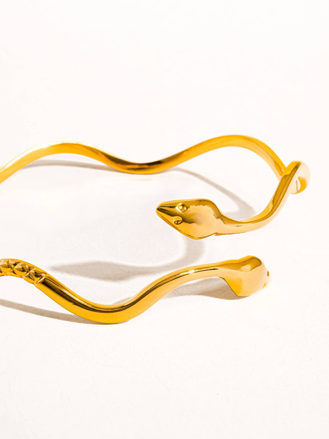 Zofia Wavy Serpent Bracelet