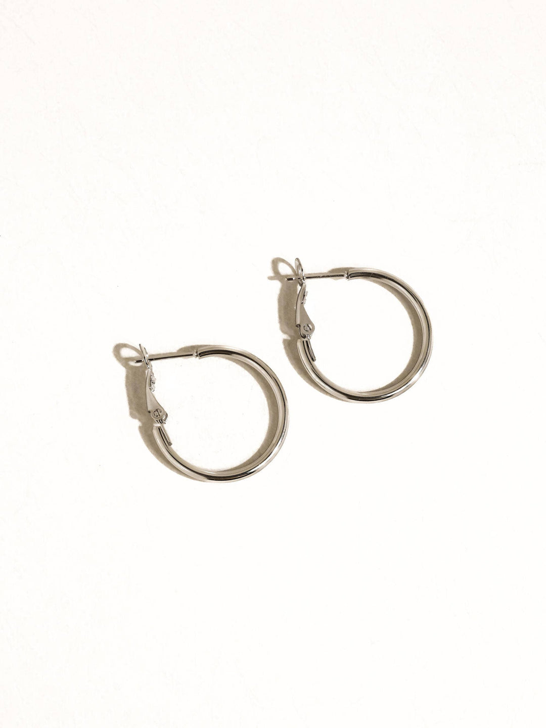 Eska Classic Thin Hoop Earring
