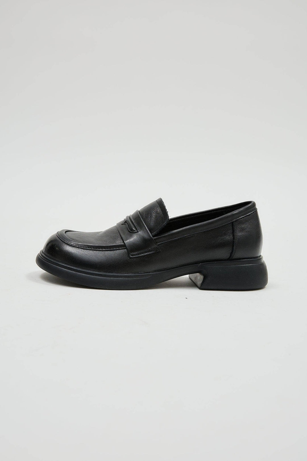 Filia Loafers