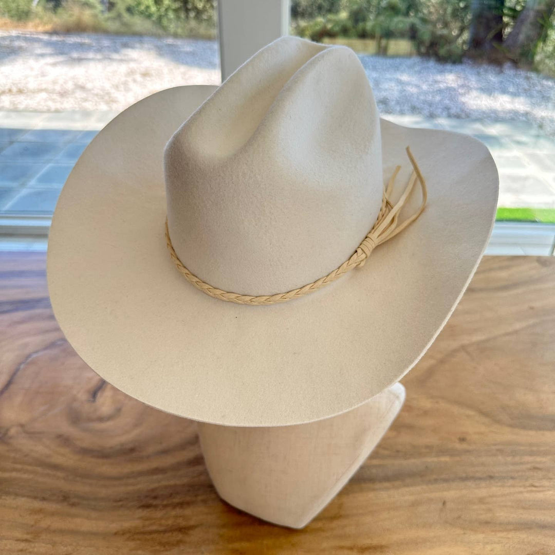 Cattleman Cowboy Hat With Braid Suede Belt