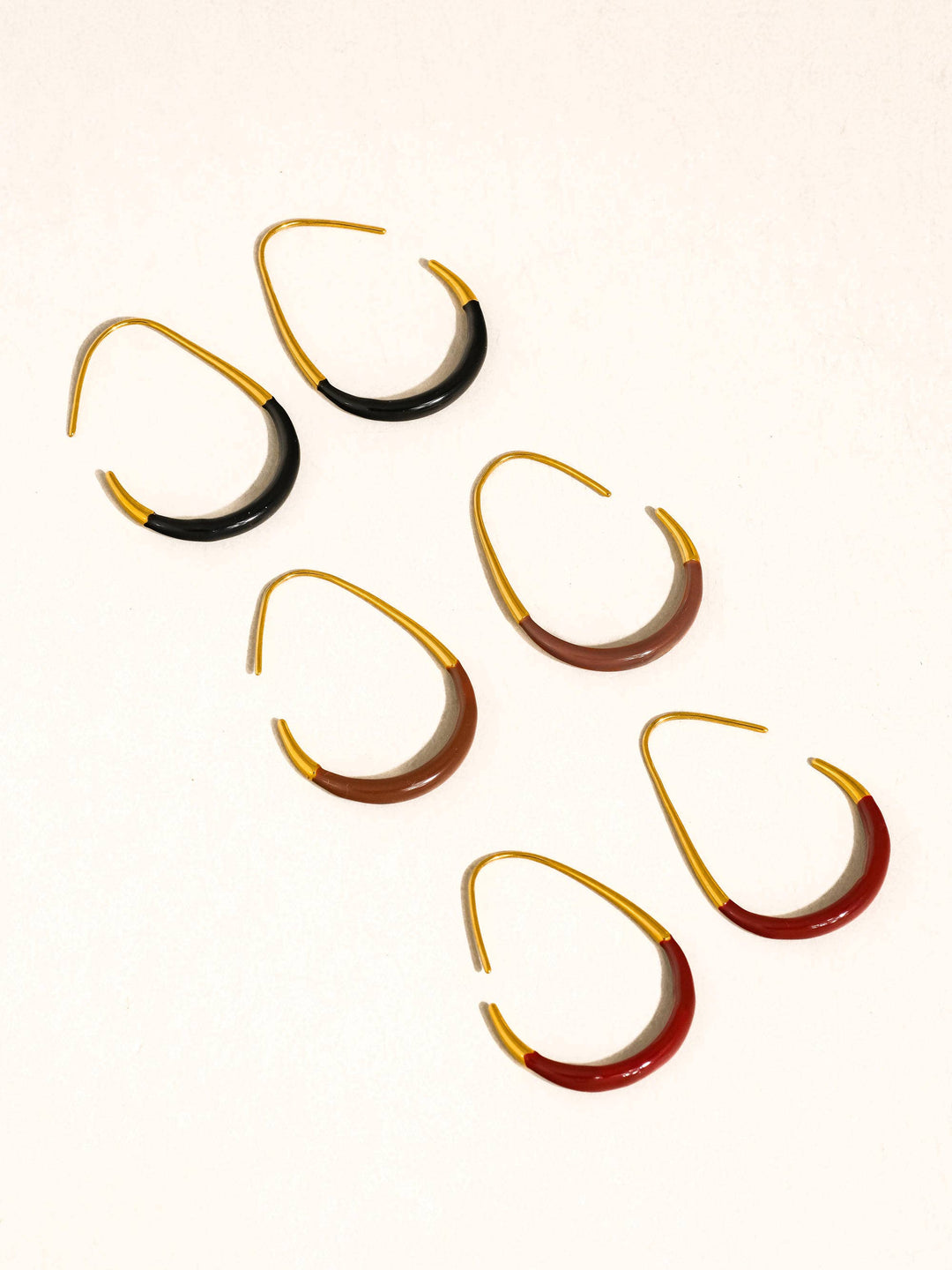 Perchée Enamel Hoop Earrings