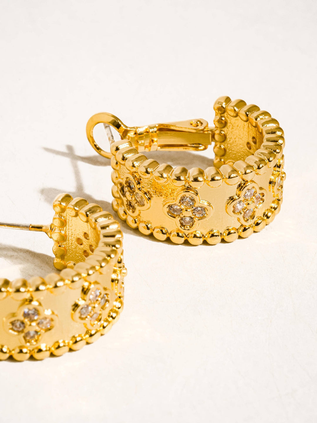 Ismaël Floral Hoop Earring
